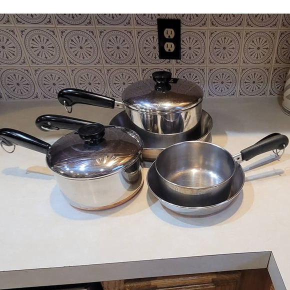 Revere Ware Kitchen 8 Piece Set Of Revere Ware Copper Bottom Pans